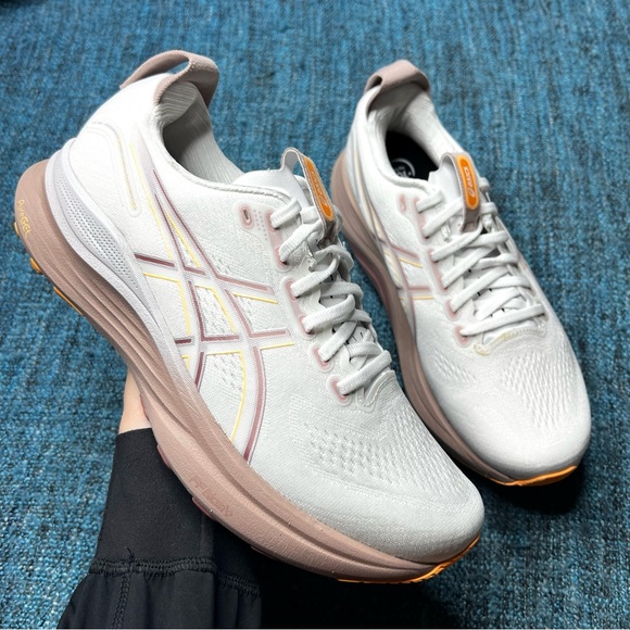 Asics Shoes - Asics Gel Kayano 32 Running Shoes in White Orange Glow Women's Size 9.5 WIDE